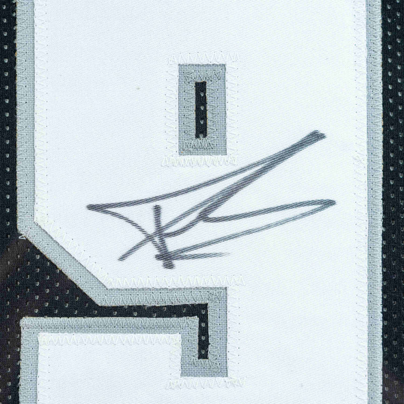 Tony Parker Signed Spurs Jersey
