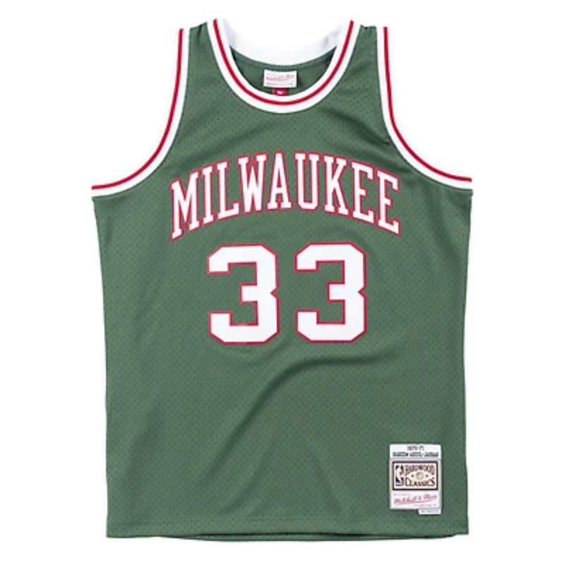 Kareem Abdul-Jabbar Signed Milwaukee Bucks Jersey