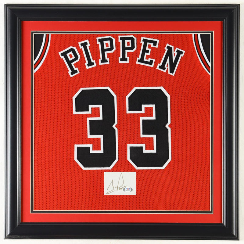 Scottie Pippen Signed Jersey